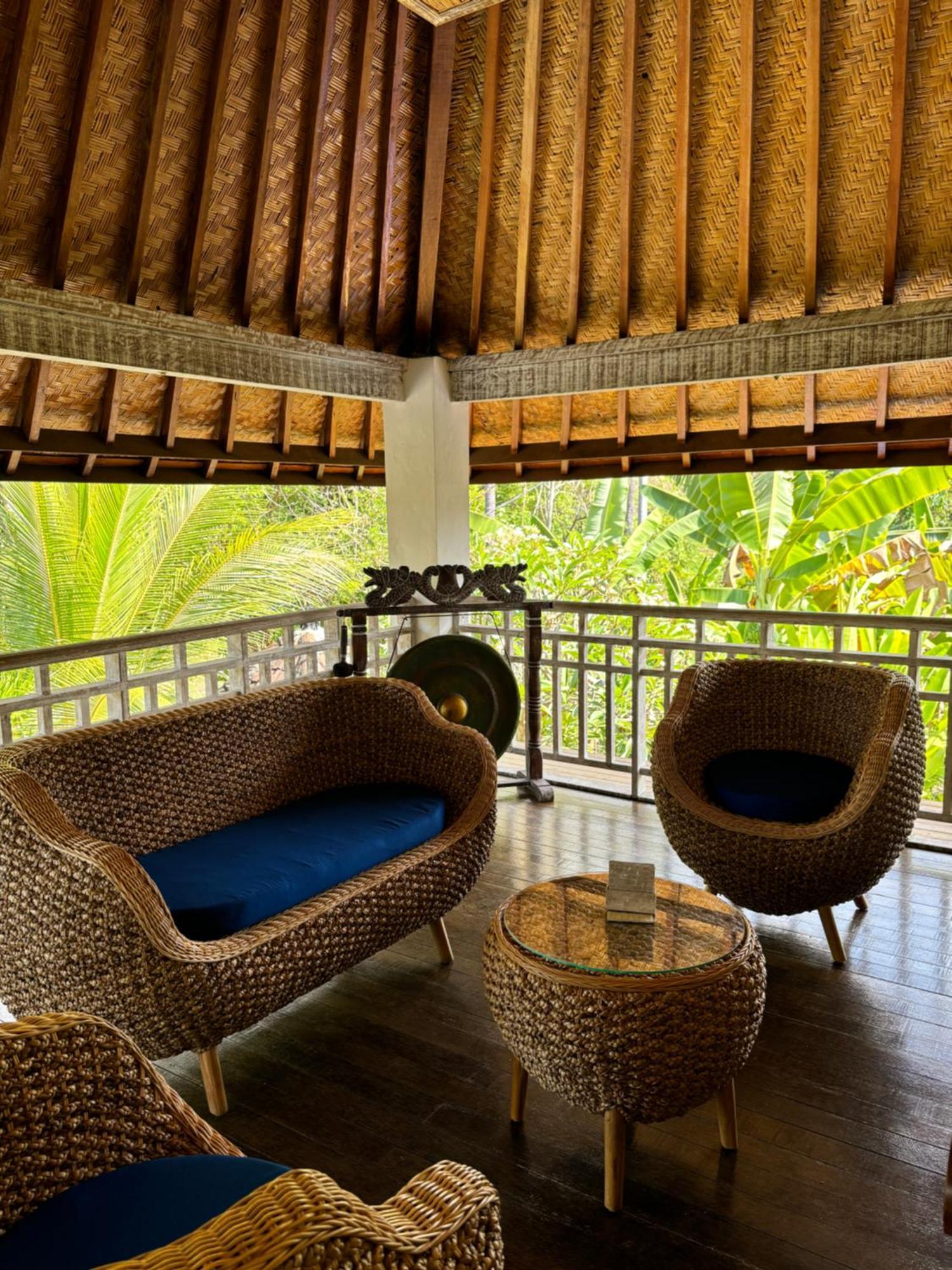 Private Villa Kayu Padangbai Падангбай Экстерьер фото